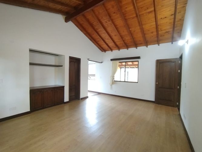 Finca en arriendo en La Ceja, 2800 m² · foto 8 de 15
