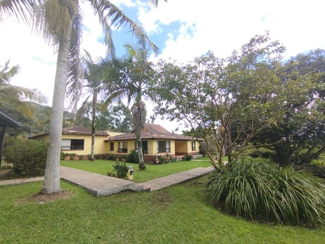 Finca en arriendo en La Ceja, 2800 m² · foto 14 de 15