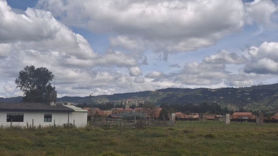 Finca en venta en Bojaca, Chía, 11700 m² · foto 2 de 21