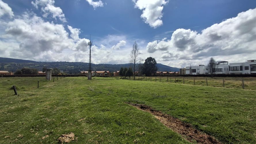 Finca en venta en Bojaca, Chía, 11700 m² · foto 14 de 21