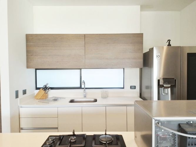Apartamento de 2 alcobas en arriendo en El Poblado, Medellín, 130 m² · foto 2 de 19