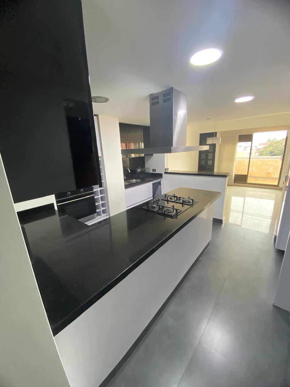 Apartamento en venta en El Batán, Bogotá · foto 3 de 17