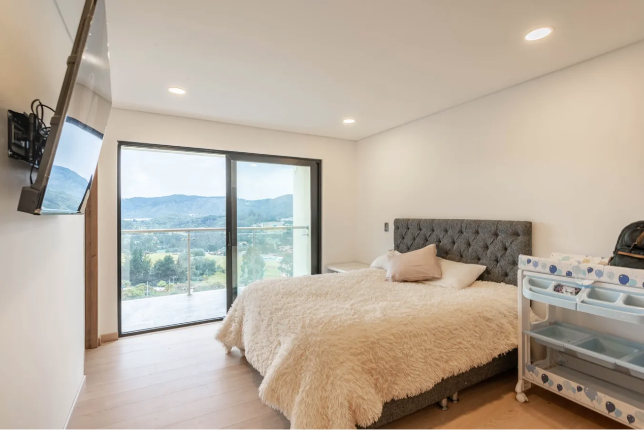 Casa en venta en El Rodeo, La Calera · foto 4 de 24
