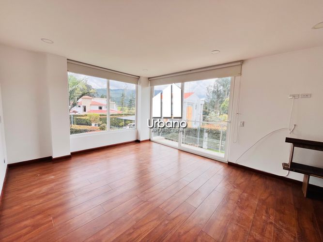 Casa de 5 alcobas en venta en La Diana, Sopó, 350 m² · foto 18 de 24