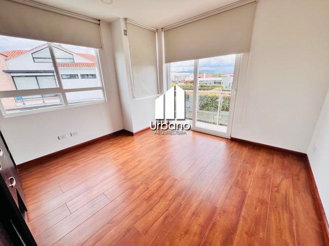 Casa de 5 alcobas en venta en La Diana, Sopó, 350 m² · foto 23 de 24