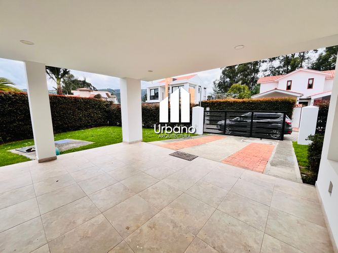 Casa de 5 alcobas en venta en La Diana, Sopó, 350 m² · foto 8 de 24