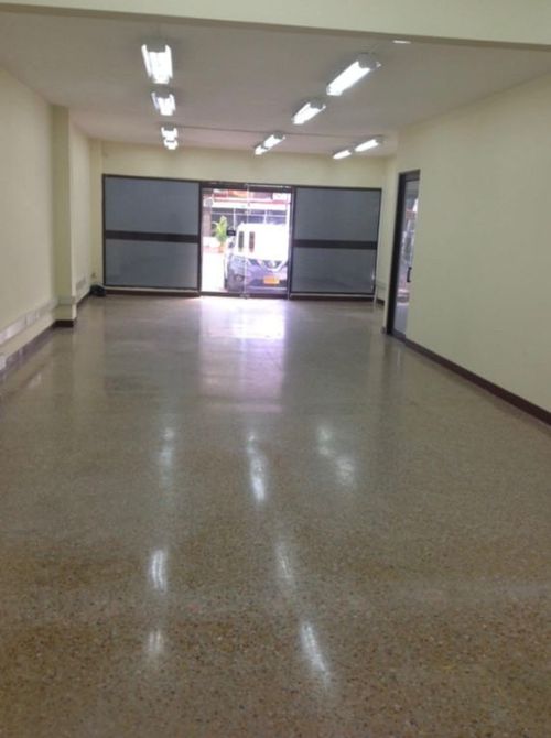 Local en arriendo en 3 De Julio, Cali, 150 m² · foto 2 de 21