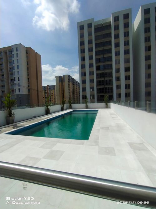 Apartamento en venta en Brisas De Los Alamos, Cali · foto 2 de 18