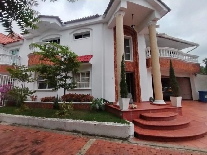 Casa de 4 alcobas en venta en Rural, Puerto Colombia, 263 m² · foto 2 de 24