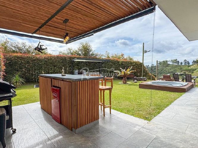 Casa de 4 alcobas en venta en La Mosquita, Rionegro, 650 m² · foto 22 de 23