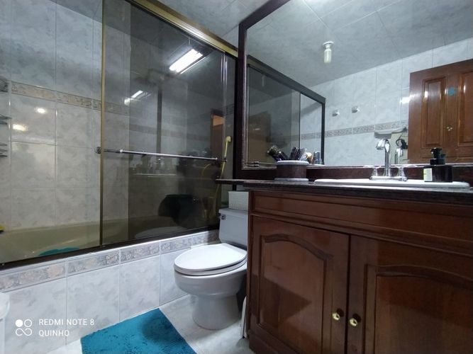 Apartamento de 3 alcobas en venta en Santa Bibiana, Bogotá, 209 m² · foto 3 de 12