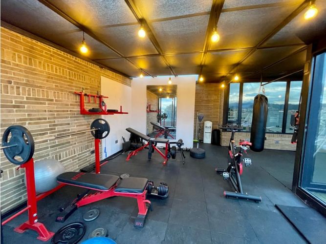 Apartamento de 5 alcobas en venta en Nueva Autopista, Bogotá, 425 m² · foto 7 de 24