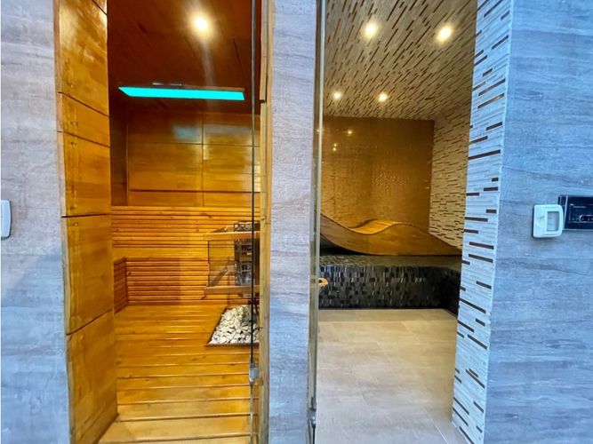 Apartamento de 5 alcobas en arriendo en Nueva Autopista, Bogotá, 425 m² · foto 14 de 24