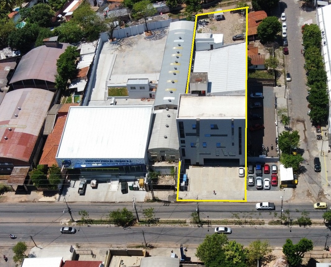 ALQUILO O VENDO SOBRE AVENIDA ARTIGAS ZONA DISTRITO PERSEVERANCIA PARA EMPRESAS EDIFICIO CORPORATIVO COMPLETO CON OFICINAS Y ESTACIONAMIENTOS — foto 2