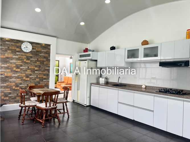 Casa de 3 alcobas en venta en Puente Peralta, Chía, 140 m² · foto 7 de 24