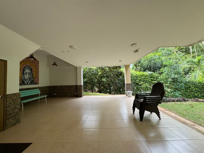 Casa de 4 alcobas en venta en Menzuly, Piedecuesta, 315 m² · foto 9 de 24