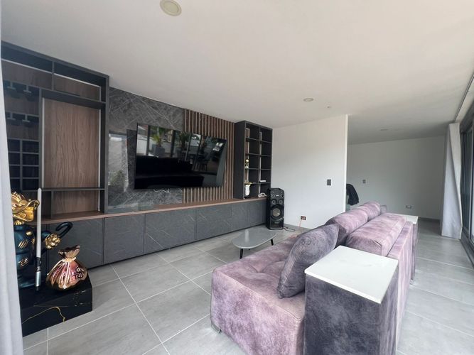 Apartamento de 2 alcobas en arriendo en Loma Del Chocho, Envigado, 180 m² · foto 6 de 16
