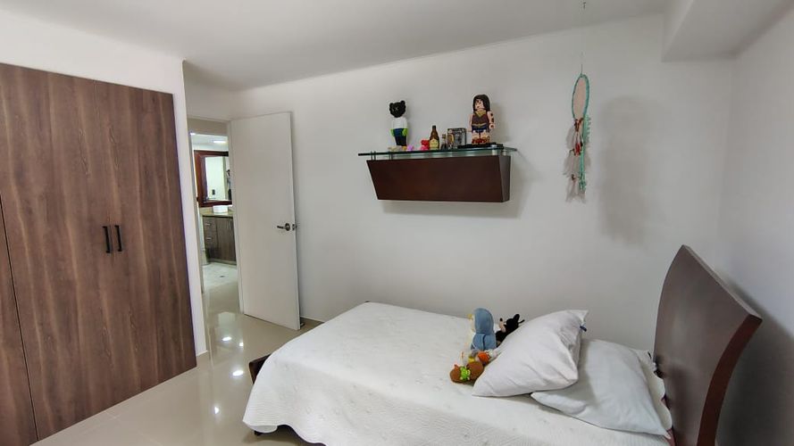 Apartamento de 3 alcobas en arriendo en El Poblado, Medellín, 150 m² · foto 14 de 18