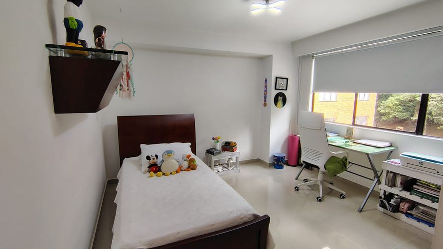 Apartamento de 3 alcobas en arriendo en El Poblado, Medellín, 150 m² · foto 11 de 18