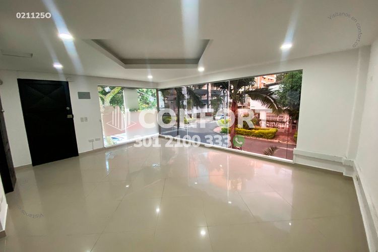 Oficina en arriendo en Las Acacias, Medellín, 55 m² · foto 5 de 10