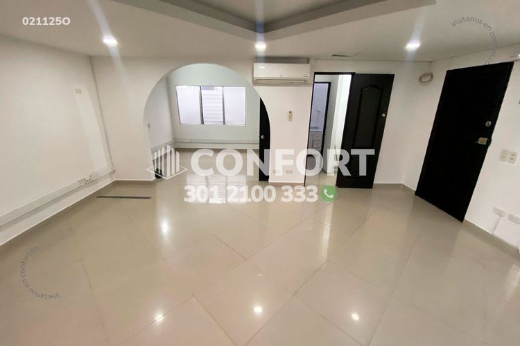 Oficina en arriendo en Las Acacias, Medellín, 55 m² · foto 8 de 10