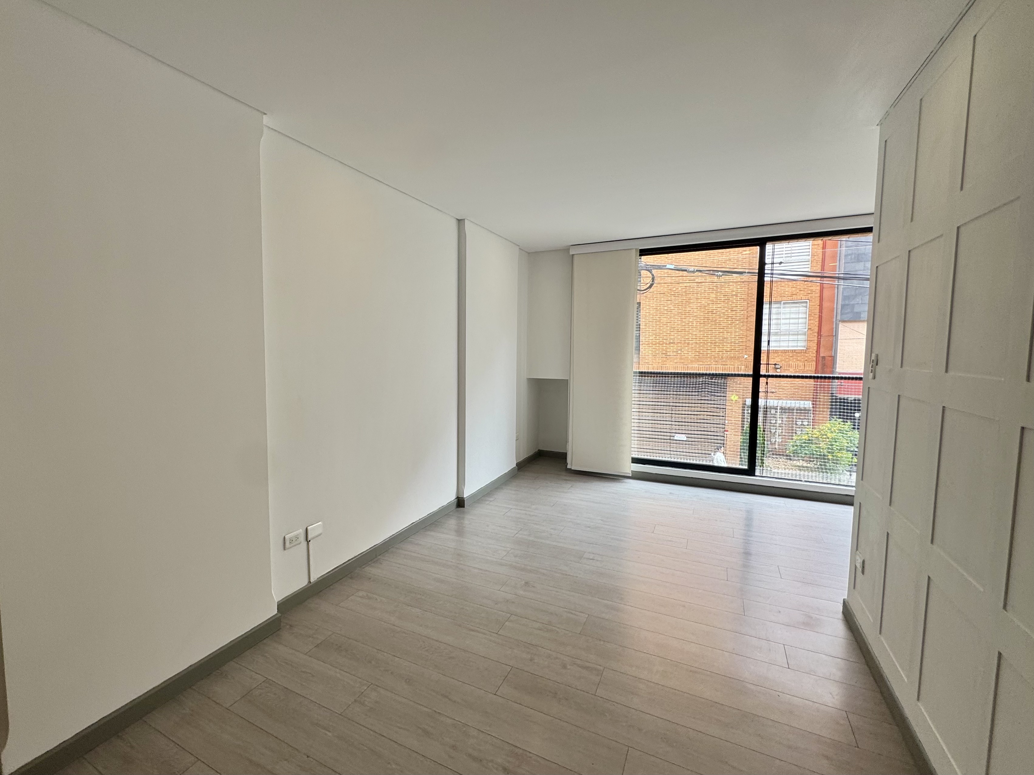 Apartamento en venta en Cedritos, Bogotá · foto 3 de 24
