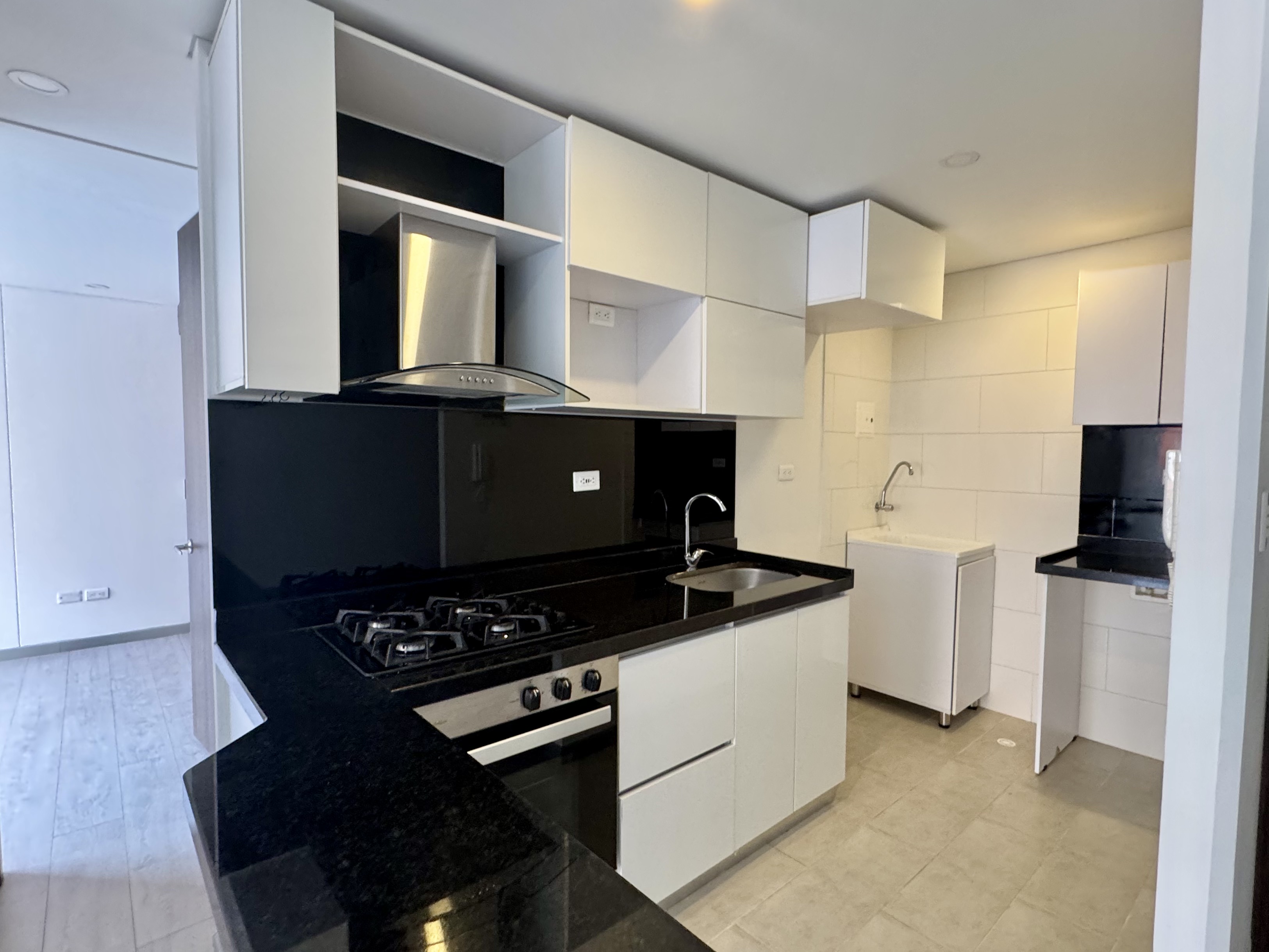 Apartamento en venta en Cedritos, Bogotá · foto 10 de 24