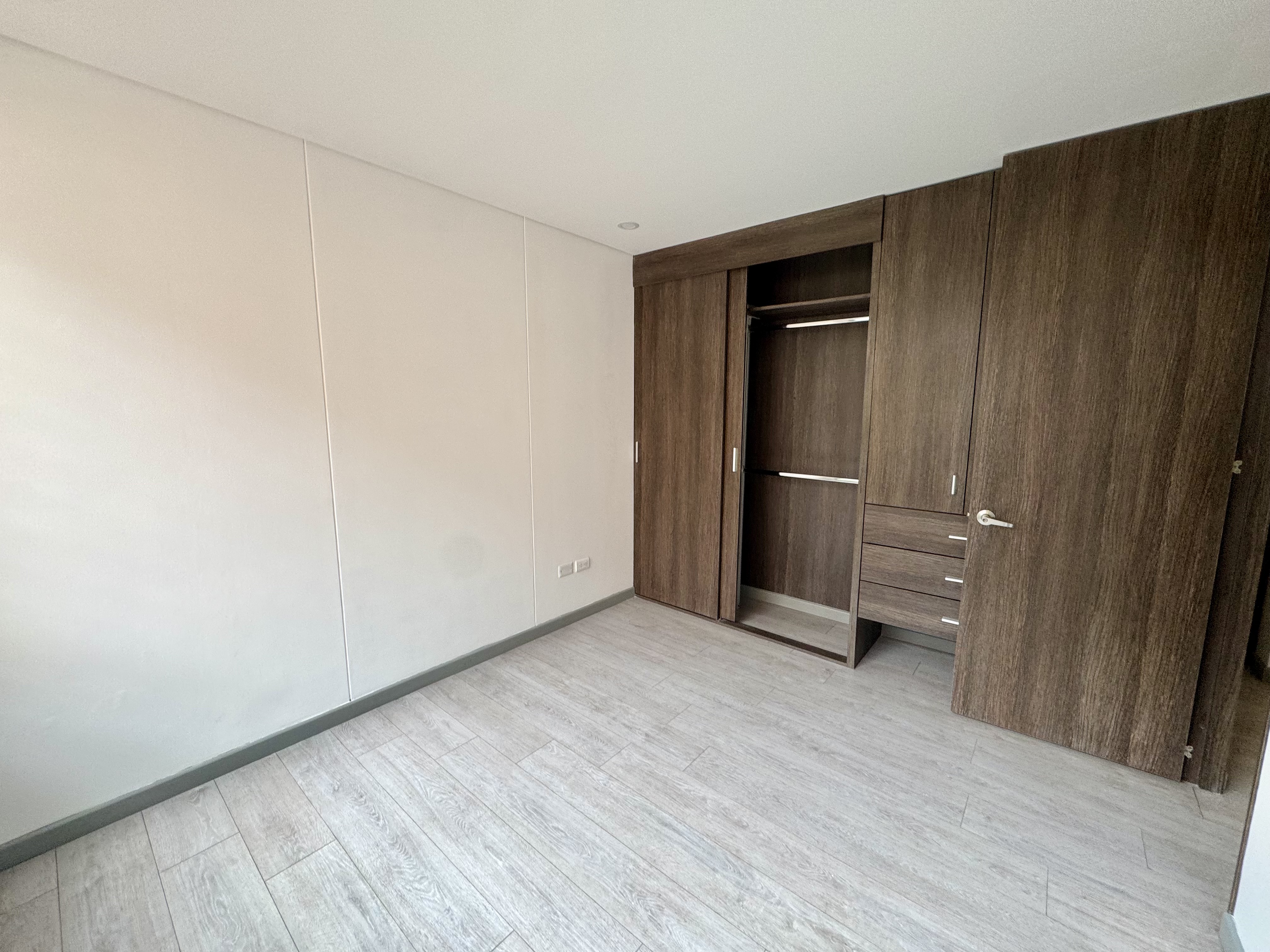 Apartamento en venta en Cedritos, Bogotá · foto 16 de 24