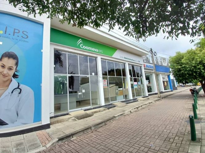 Local en arriendo en Urb. Rosendo Garces, Montería, 721 m² · foto 3 de 24