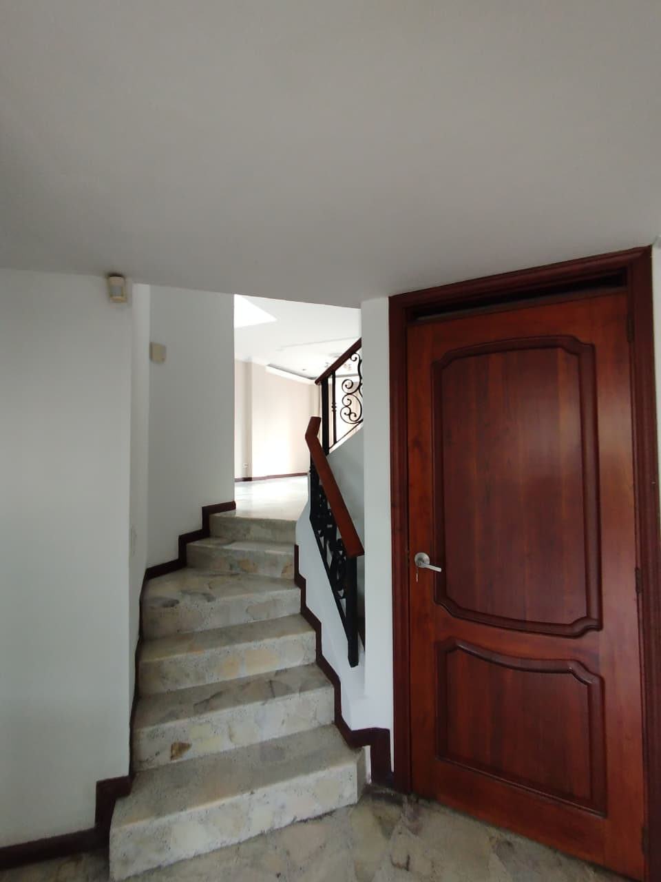 Casa en venta en Los Alamos, Pereira · foto 5 de 18
