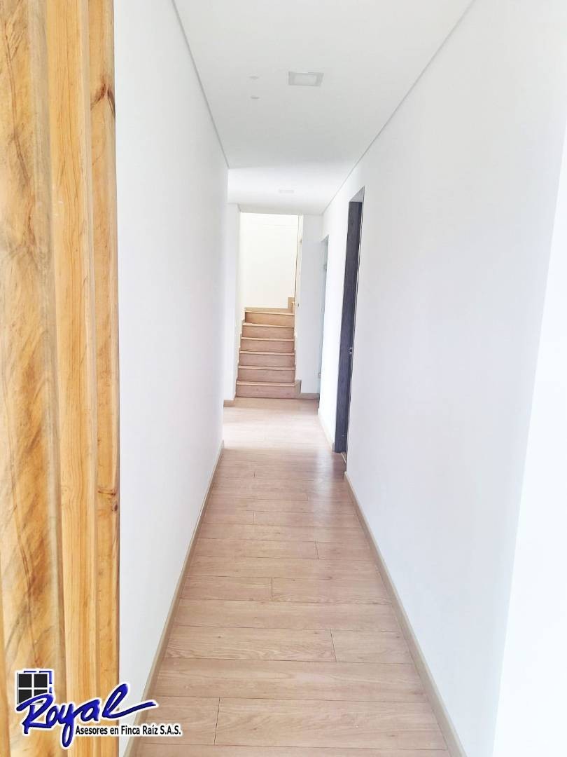Apartamento en venta en Hacienda Fontanar, Chía · foto 4 de 24