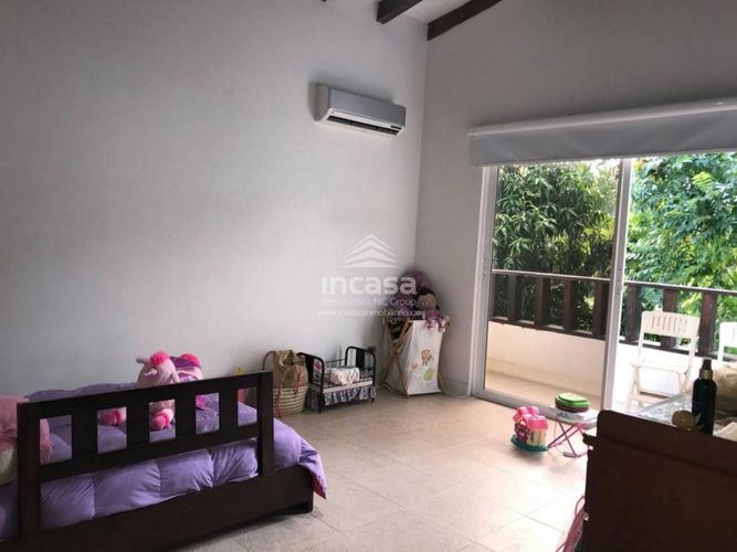 Casa de 5 alcobas en venta en Verde Horizonte, Jamundí, 468 m² · foto 4 de 18