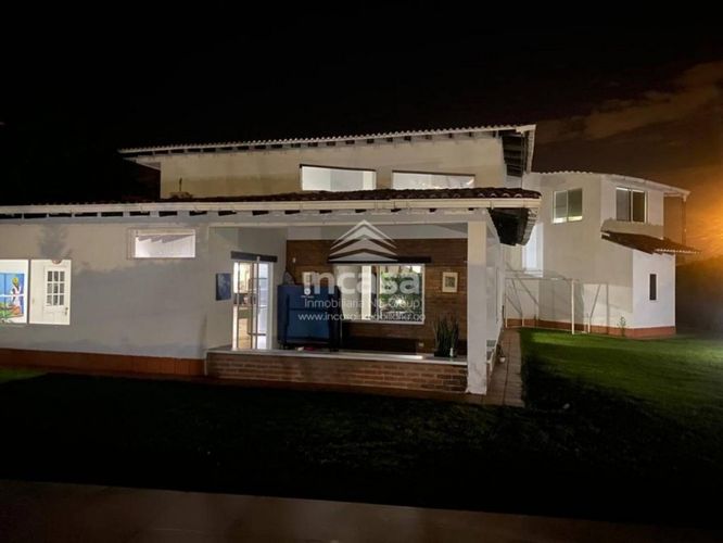 Casa de 5 alcobas en venta en Verde Horizonte, Jamundí, 468 m² · foto 12 de 18