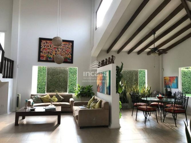 Casa de 5 alcobas en venta en Verde Horizonte, Jamundí, 468 m² · foto 17 de 18