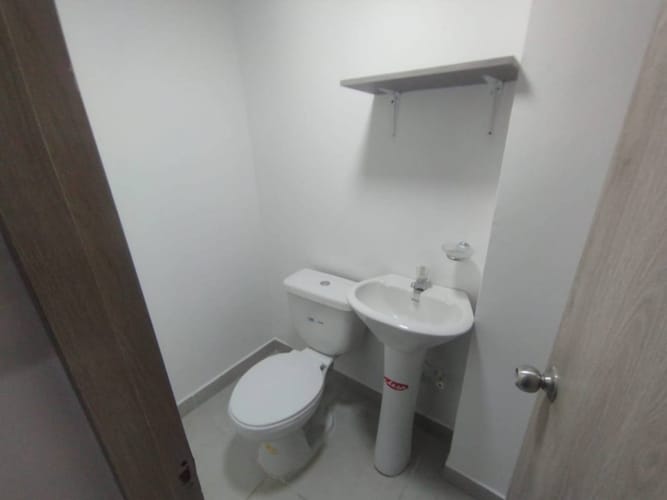 Oficina en arriendo en Llano Grande, Rionegro, 50 m² · foto 7 de 7