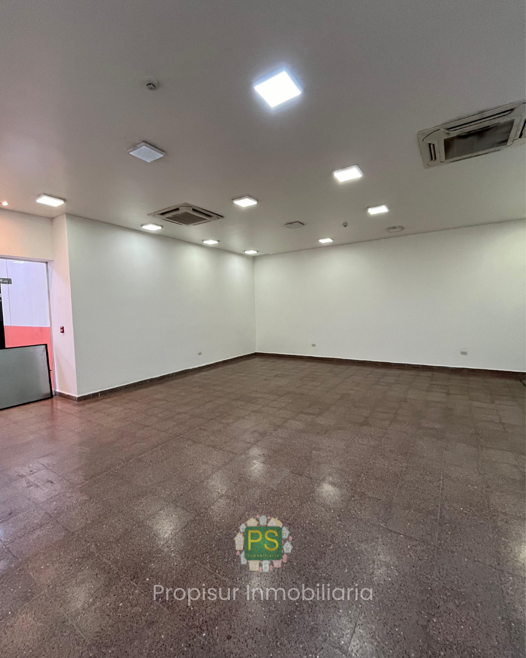 Local comercial en alquiler en San Lorenzo — foto 2