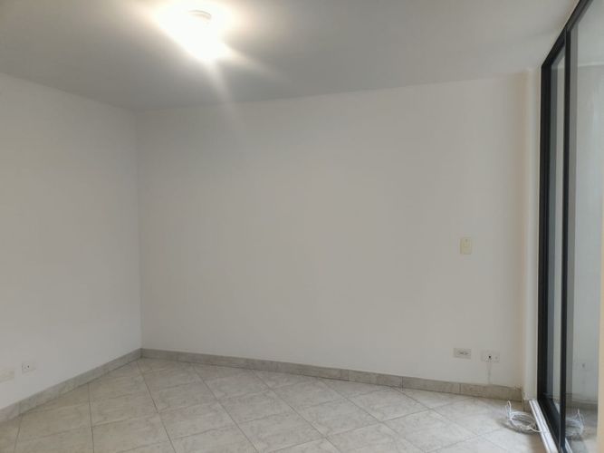 Apartamento de 2 alcobas en arriendo en El Poblado, Medellín, 60 m² · foto 8 de 10