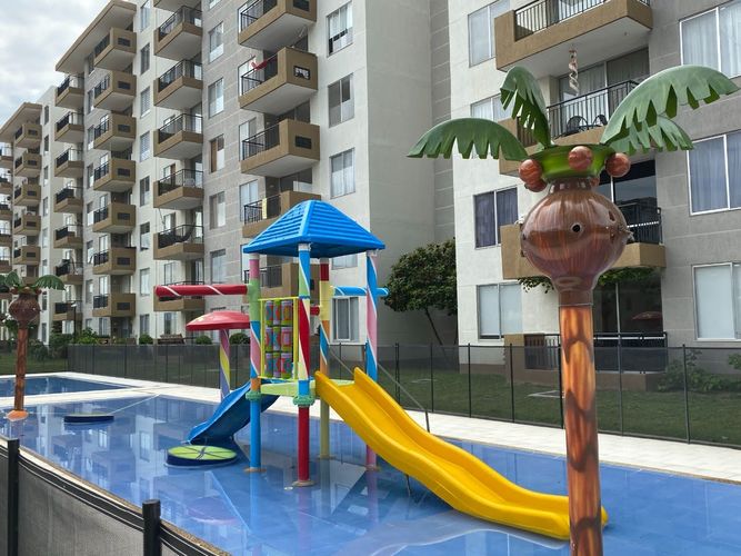 Apartamento de 2 alcobas en venta en Las Palmas, Ricaurte, 54 m² · foto 4 de 13