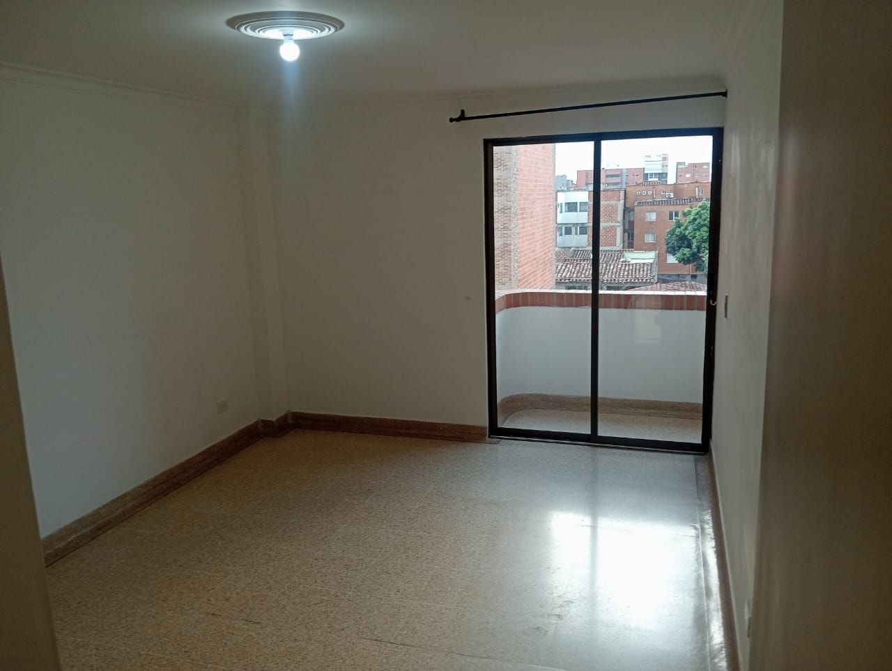 Apartamento en arriendo en Laureles, Medellín · foto 12 de 17