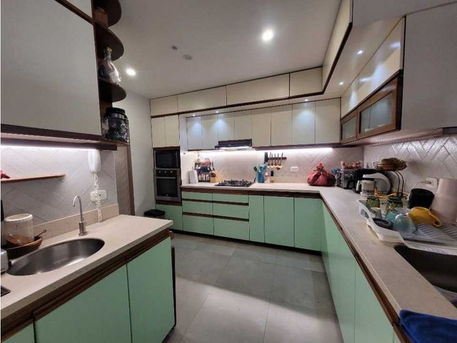 Apartamento de 2 alcobas en venta en Altos Del Prado, Barranquilla, 99 m² · foto 3 de 9
