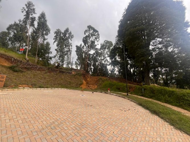 Lote en venta en Las Palmas, Envigado, 1500 m² · foto 5 de 5