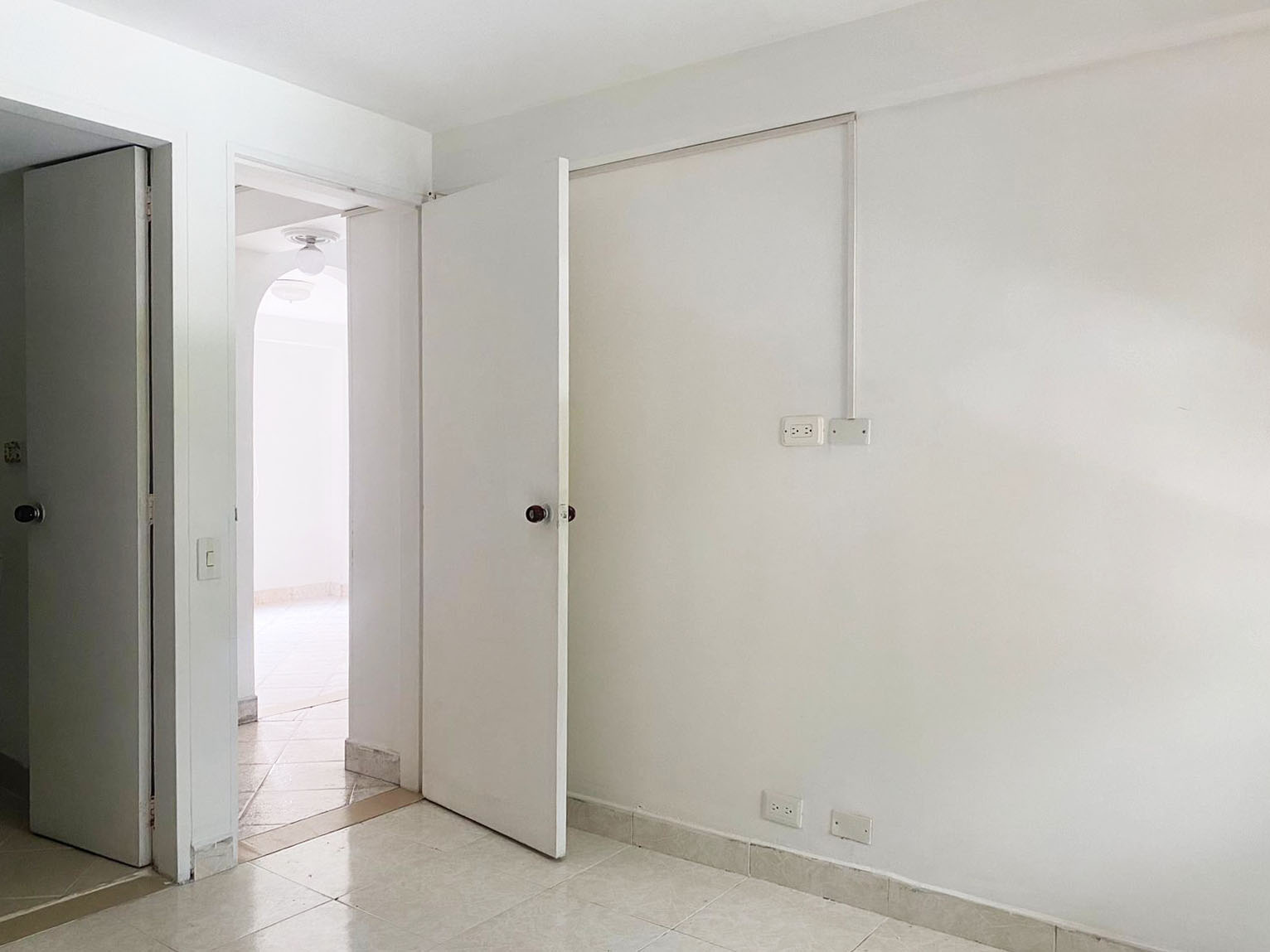 Apartamento en arriendo en La Orquidea, Envigado · foto 6 de 16