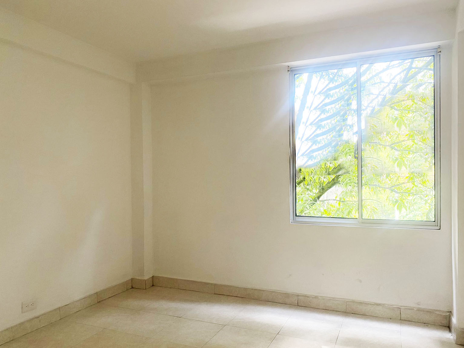 Apartamento en arriendo en La Orquidea, Envigado · foto 10 de 16