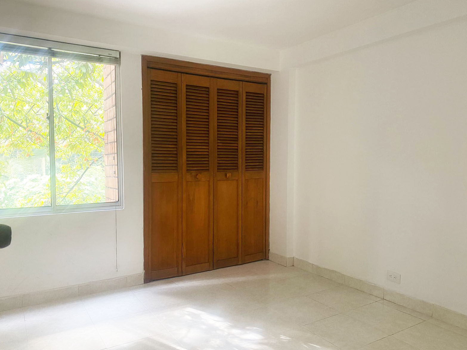 Apartamento en arriendo en La Orquidea, Envigado · foto 7 de 16
