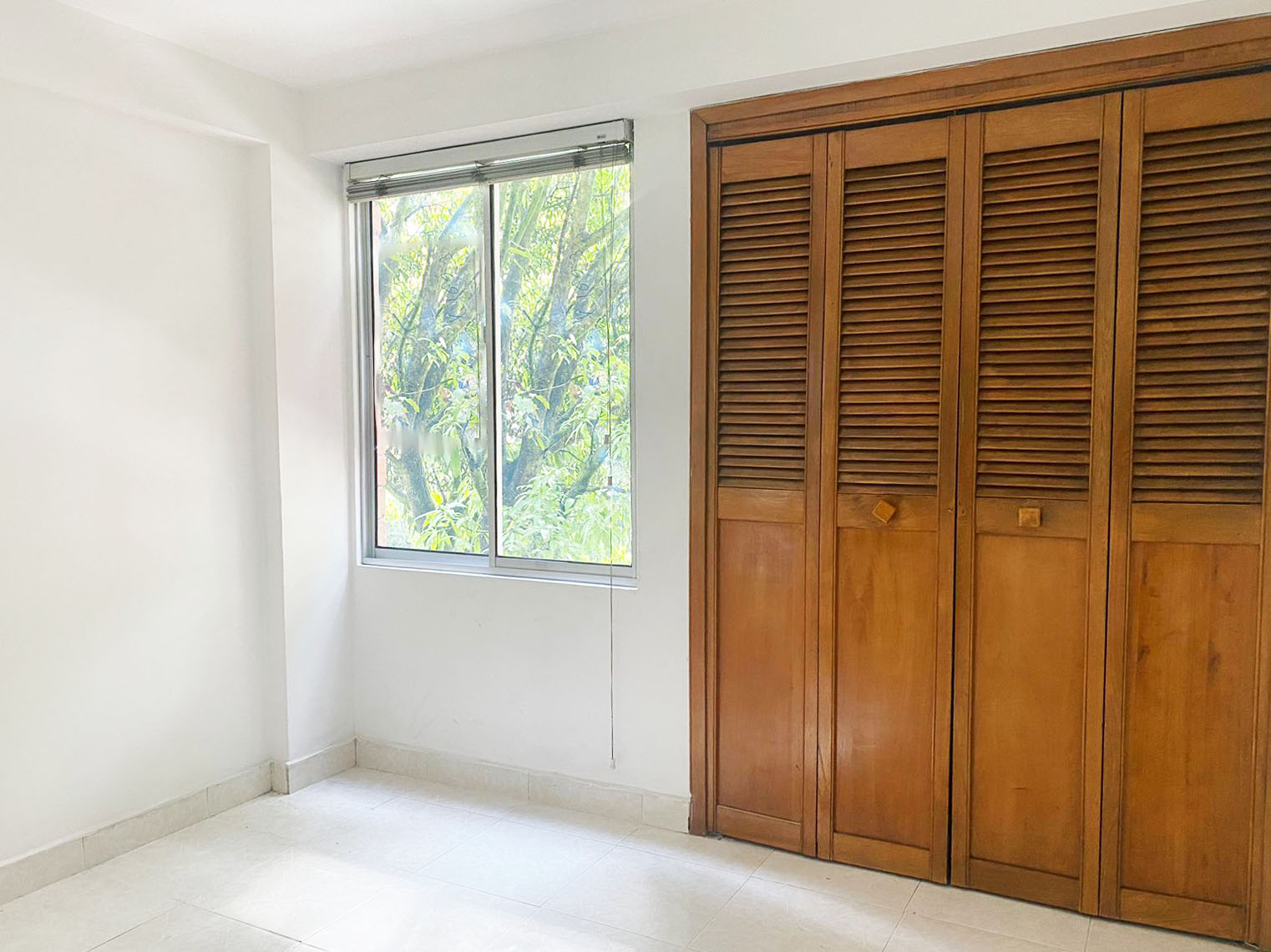 Apartamento en arriendo en La Orquidea, Envigado · foto 13 de 16