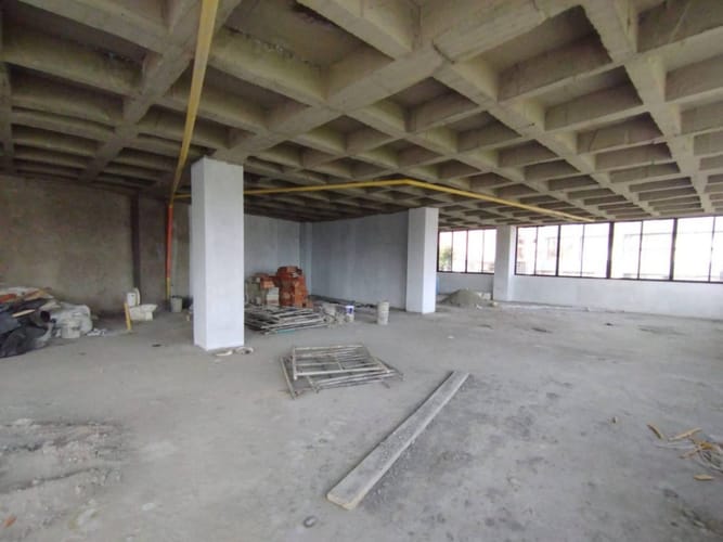 Local en arriendo en Fontibon, Rionegro, 310 m² · foto 2 de 10