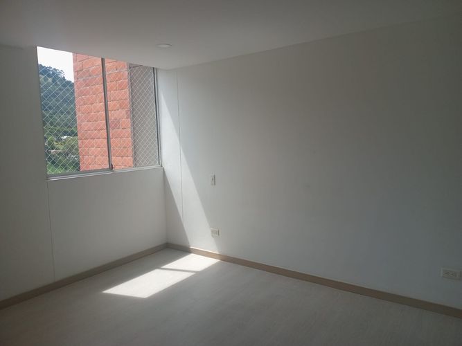 Apartamento en venta en Las Antillas, Envigado · foto 4 de 12