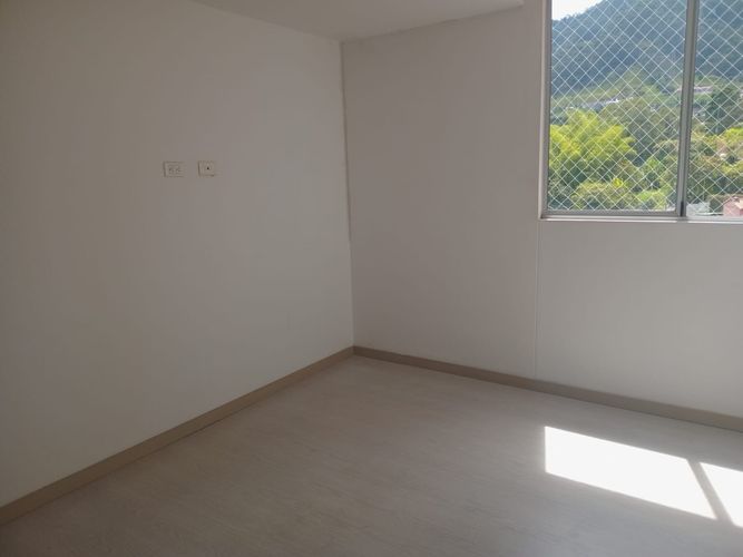 Apartamento en venta en Las Antillas, Envigado · foto 5 de 12