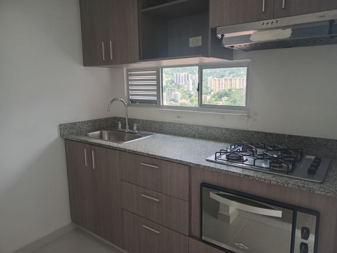 Apartamento en venta en Las Antillas, Envigado · foto 3 de 12