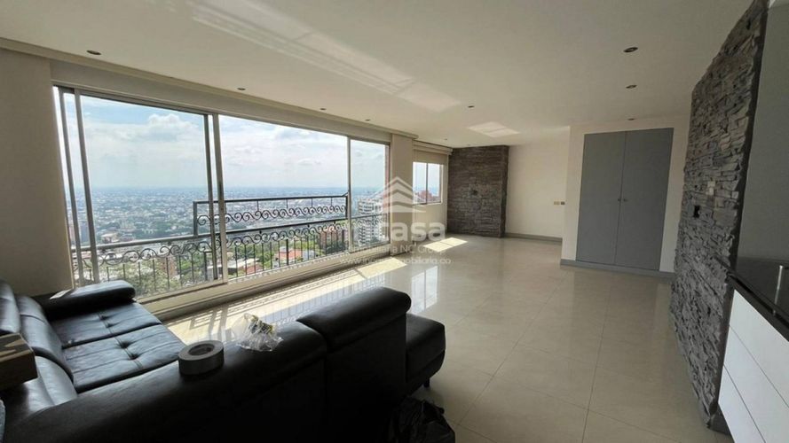 Apartamento de 2 alcobas en venta en Cristales, Cali, 124 m² · foto 3 de 24